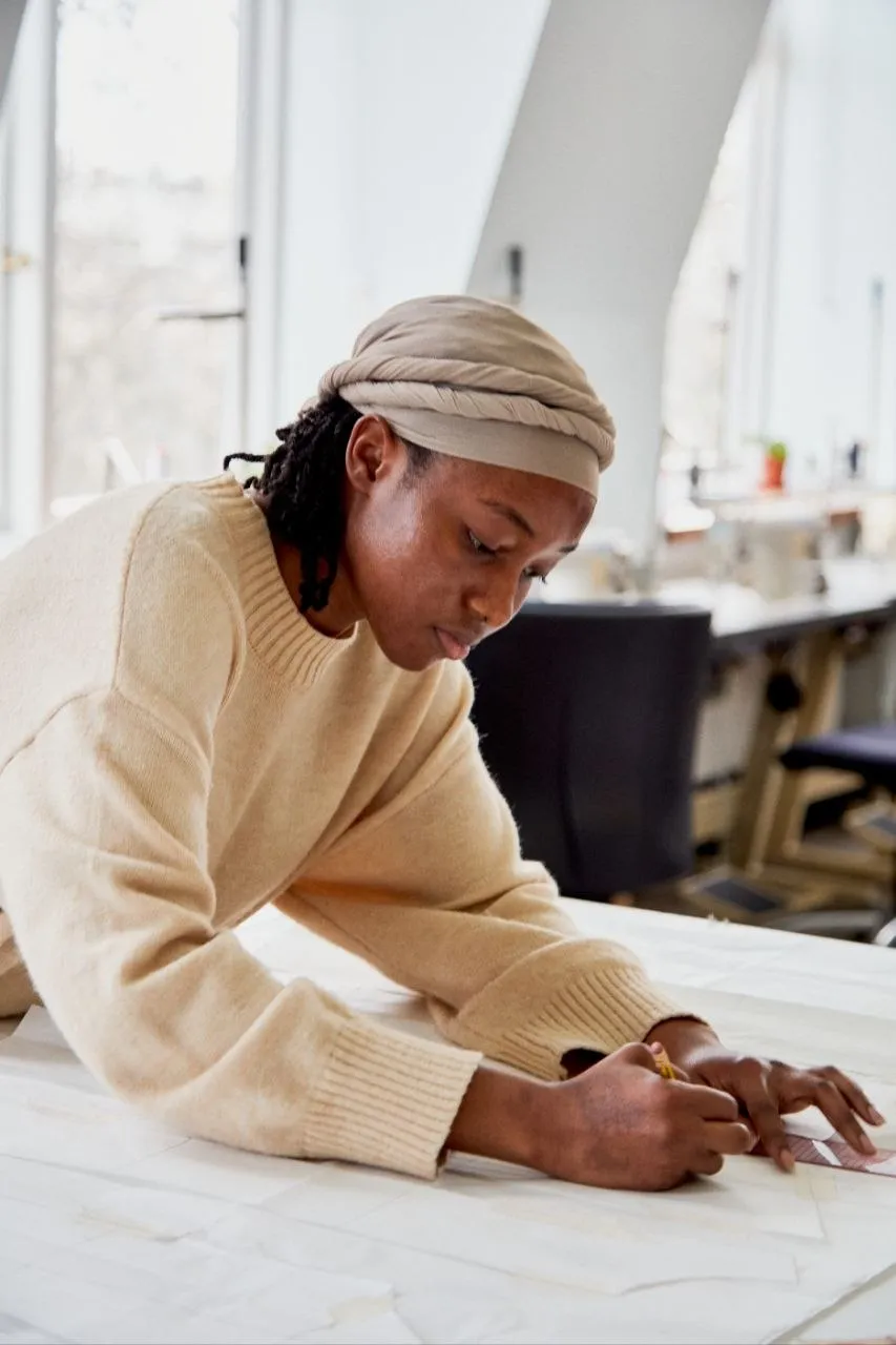 Angela Moukpe au travail